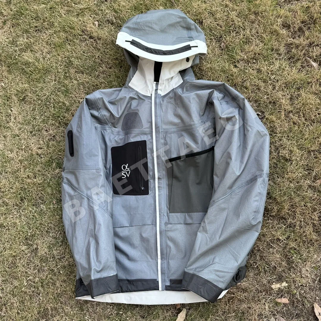 아크테릭스 [TZ] 알파 SV 자켓 6세대 아이보리 200134 Arc'teryx Alpha SV Jacket 6 Ivory 상세 이미지 26