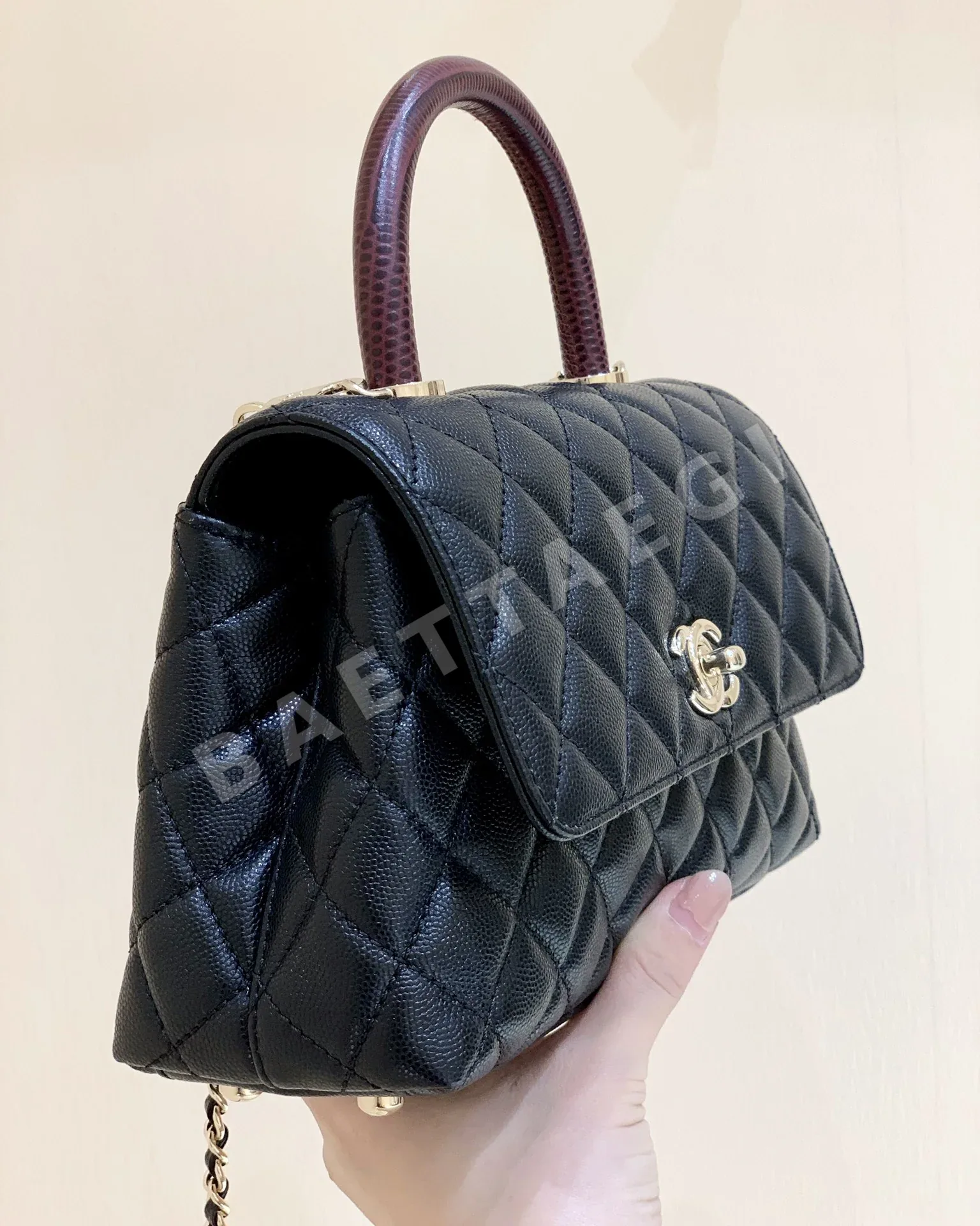 샤넬 코코 핸들 22 가방 A92990 상세 이미지 7