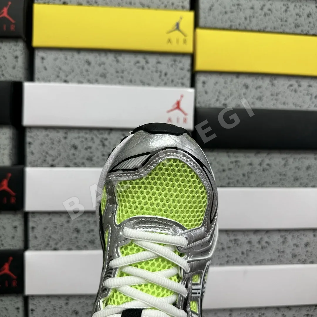 아식스 [LZ] 젤 카야노 14 1201A019-751 200597 Asics Gel-Kayano 14 Illuminate Yellow 상세 이미지 2