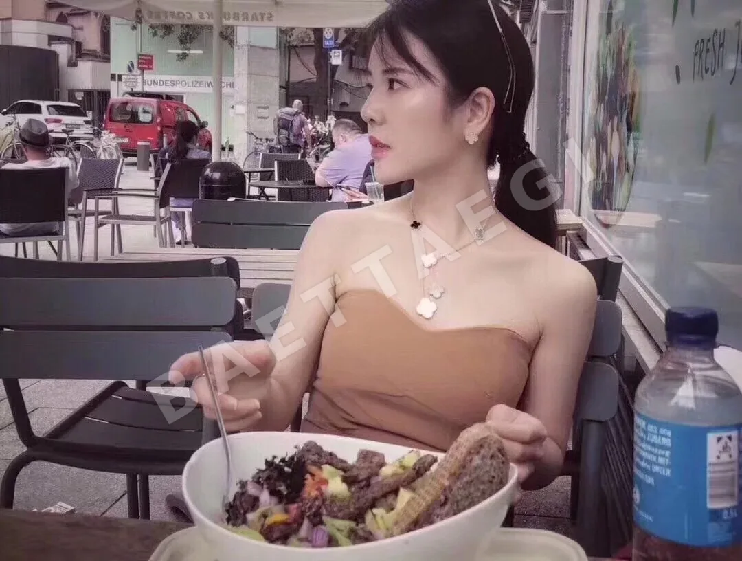 반클리프앤아펠 그레이 마더오브펄 플라워 목걸이 상세 이미지 2