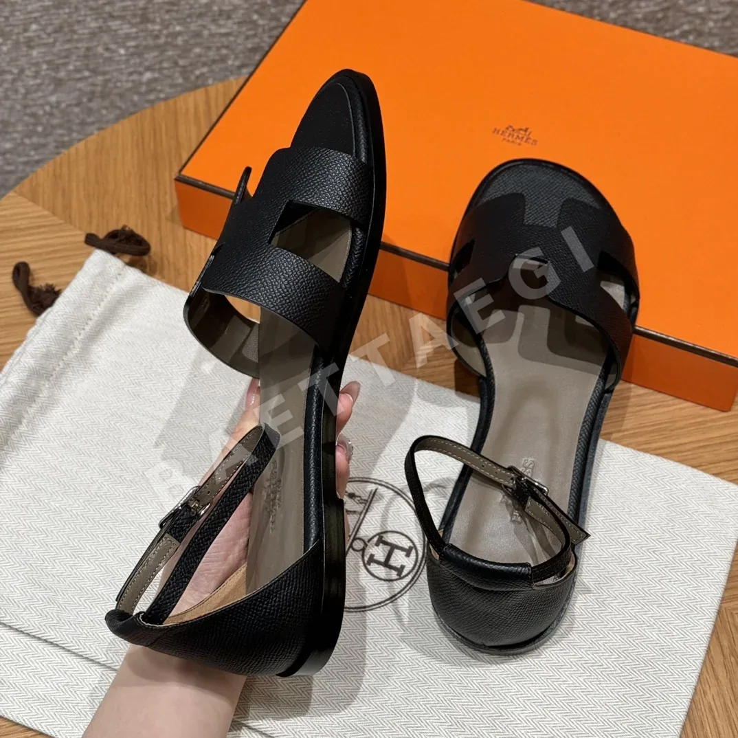 에르메스 산토리니 샌들 블랙 가죽 상세 이미지 6