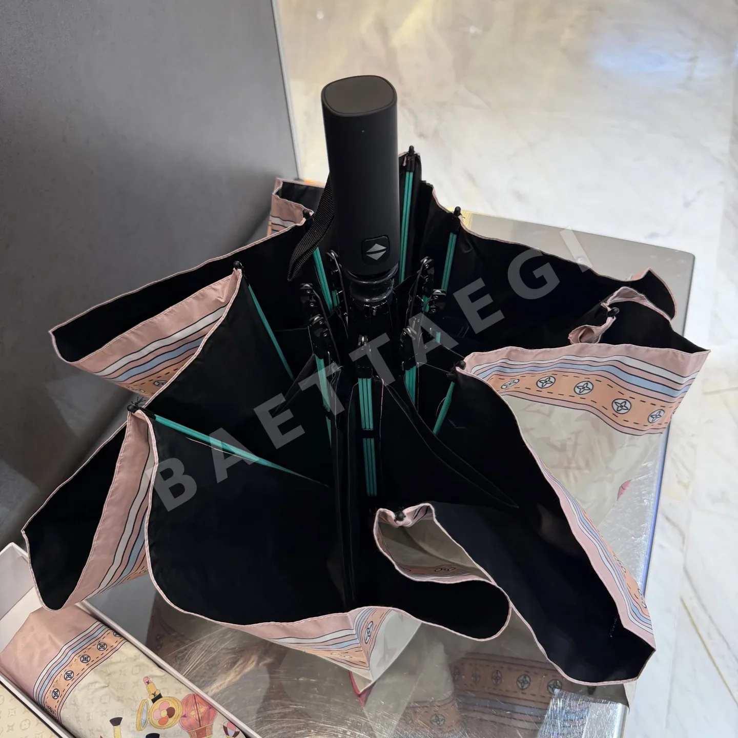 루이비통 우산 85726 Louis Vuitton Umbrella 상세 이미지 5