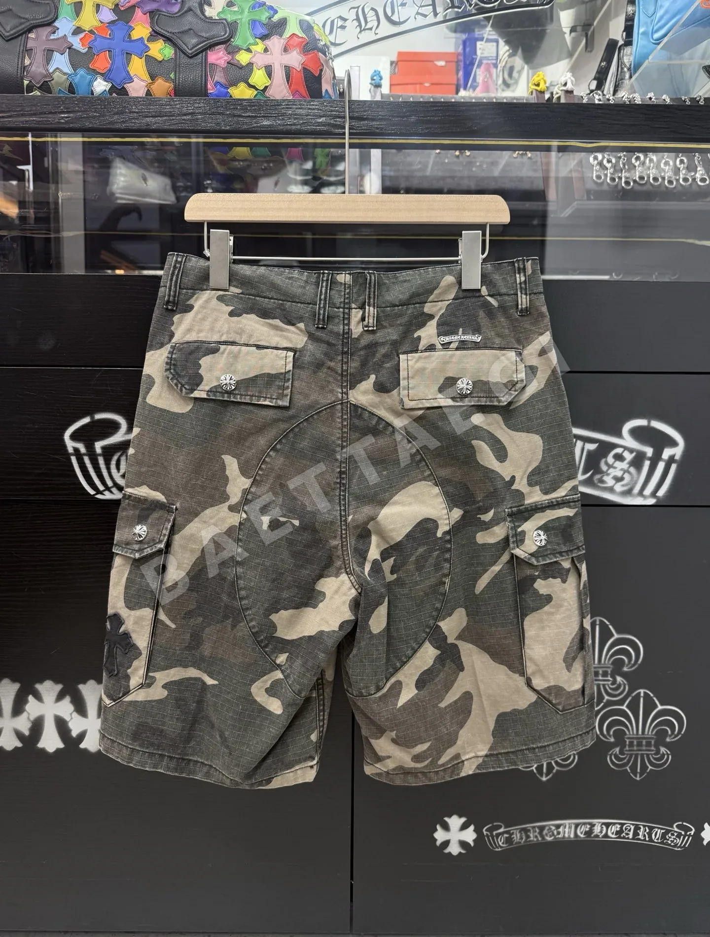 크롬하츠 카모플라주 가죽 트림 남성 반바지 상세 이미지 9