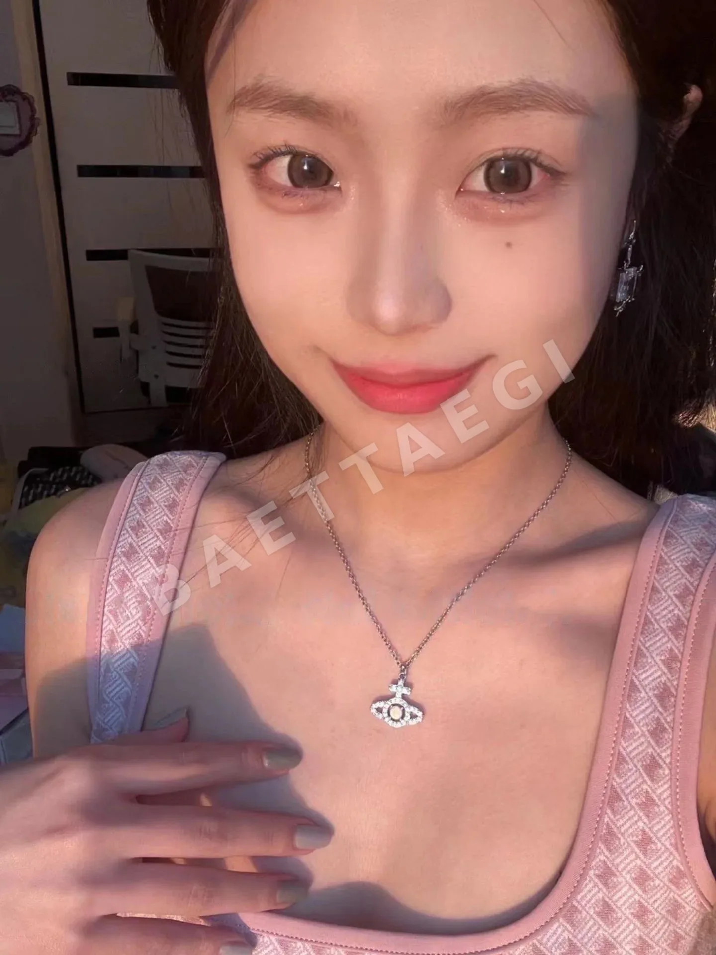 비비안웨스트우드 토성 큐빅 장식 목걸이 상세 이미지 5