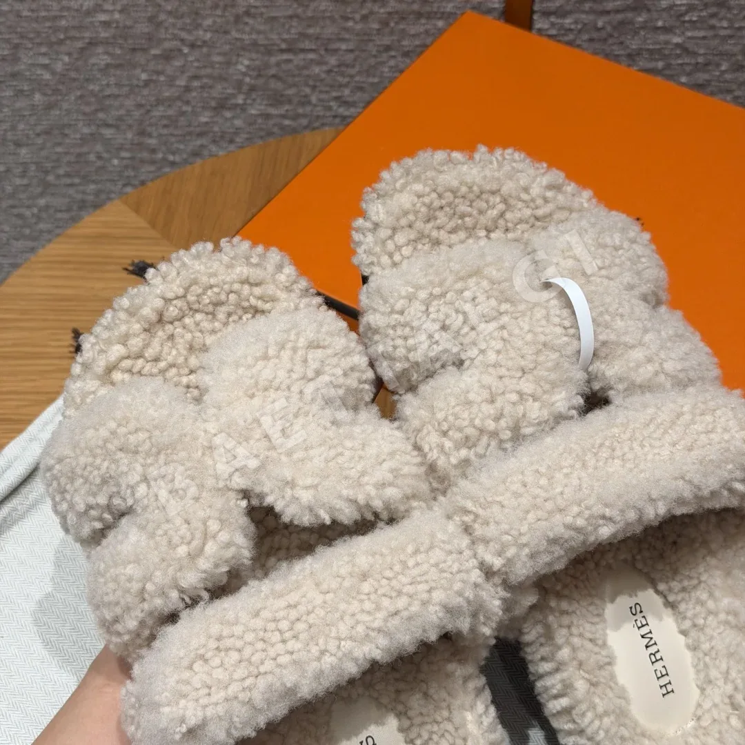 에르메스 시프레 샌들 흰색 울 오래된 발목 디자인 상세 이미지 8