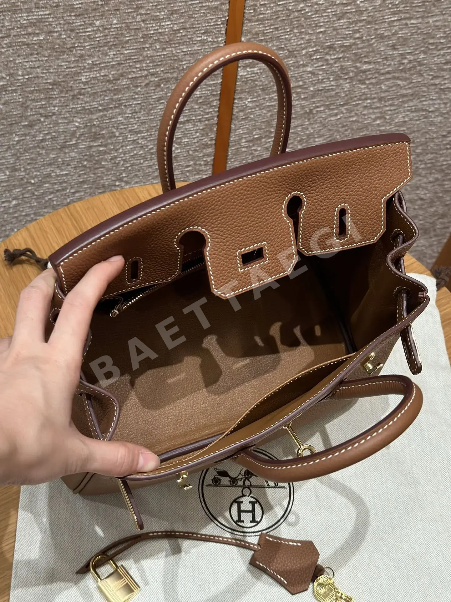 에르메스 버킨 25 가죽 가방 상세 이미지 6