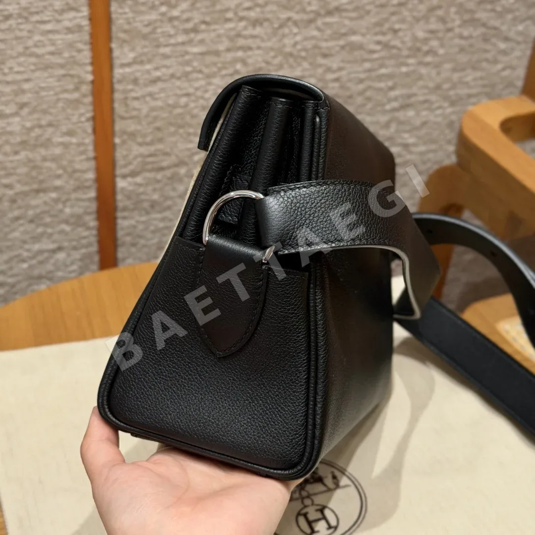 에르메스 켈리 메신저 가방 상세 이미지 4