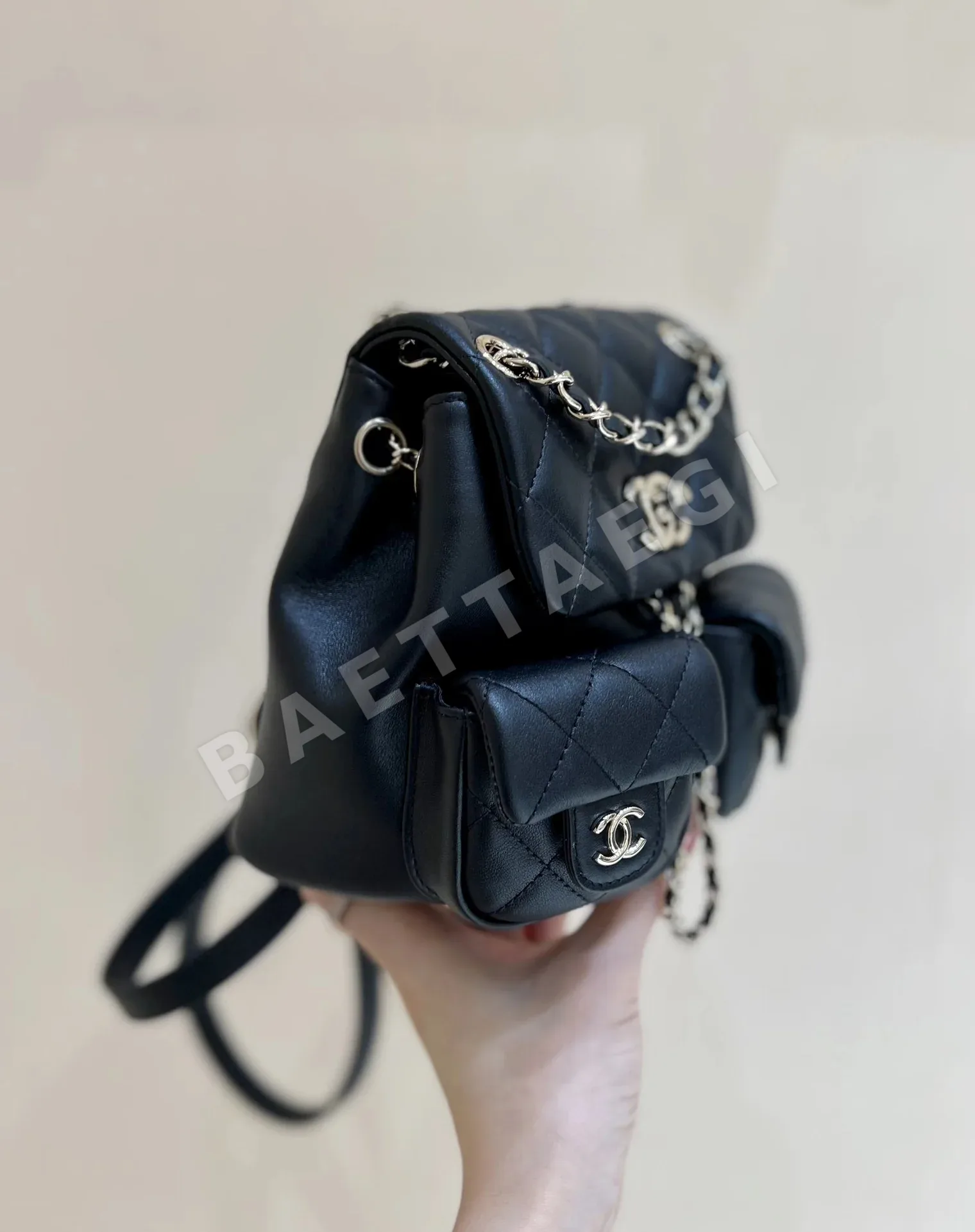 샤넬 개구리 더블 린넨 백팩 A92993 상세 이미지 2