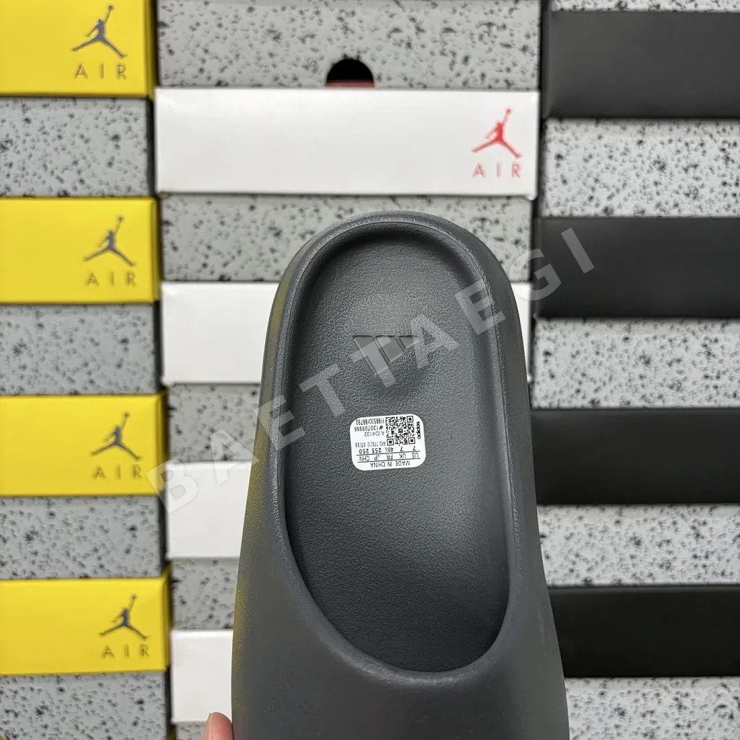 아디다스 [LW] 이지 슬라이드 ID4132 200617 Adidas Yeezy Slide Granite 상세 이미지 7