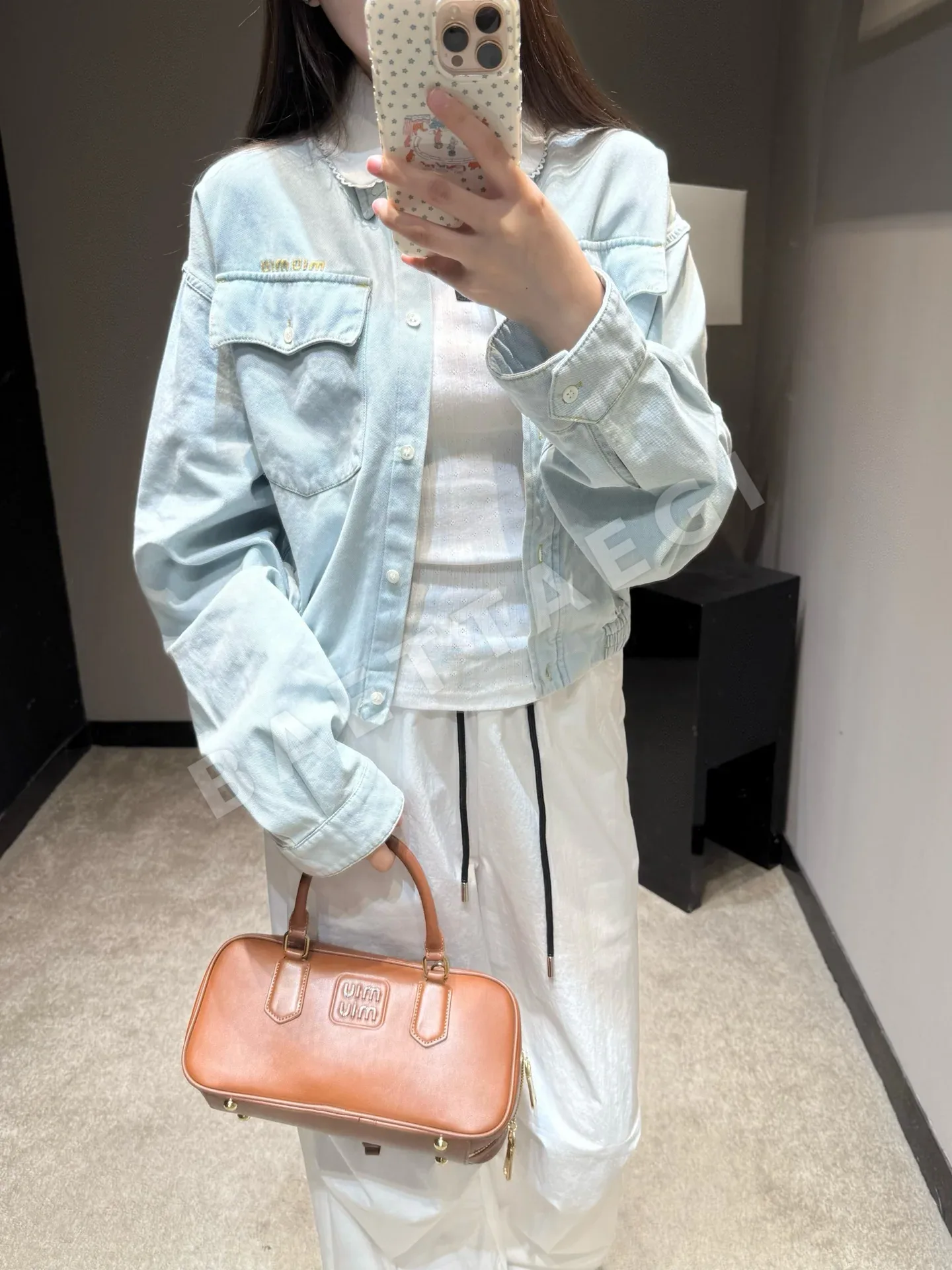 미우미우 레이스 피터팬 카라 크롭 데님 자켓 상세 이미지 8
