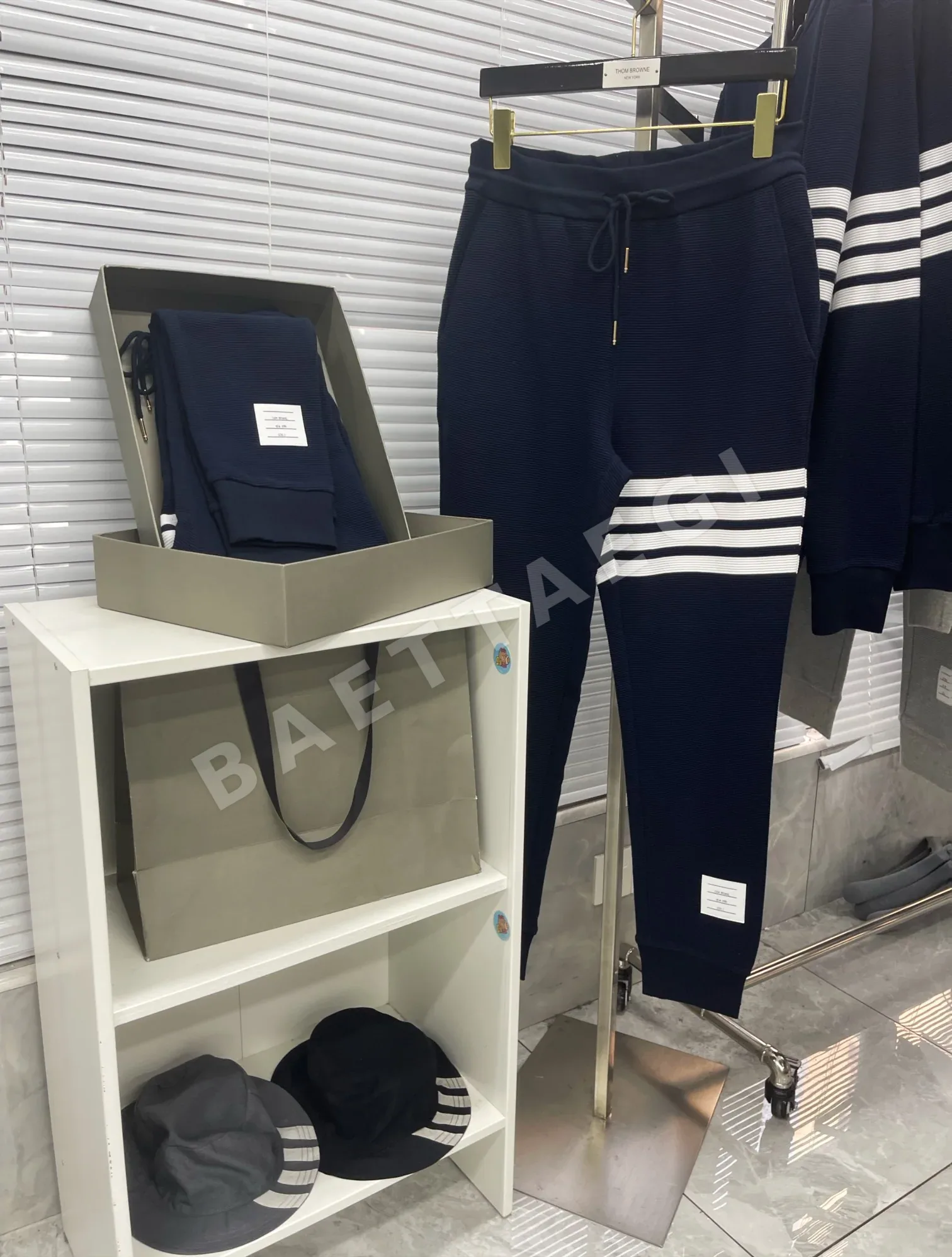 톰브라운 남성 바지 142844 Thom Browne Pants 상세 이미지 9