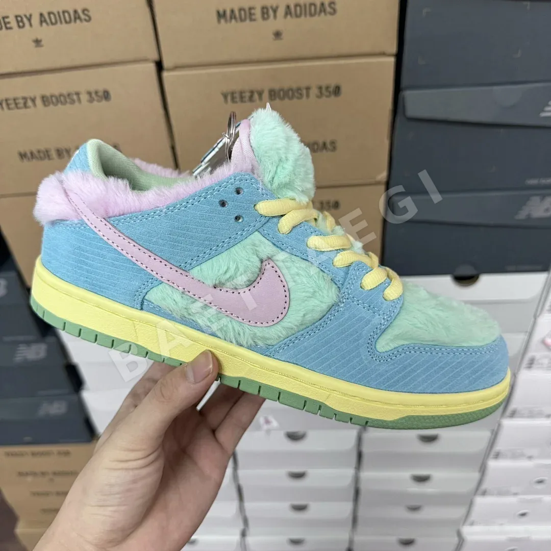 나이키 [S2/TOP] FN6040-400 200967 Nike Verdy X SB Dunk Low