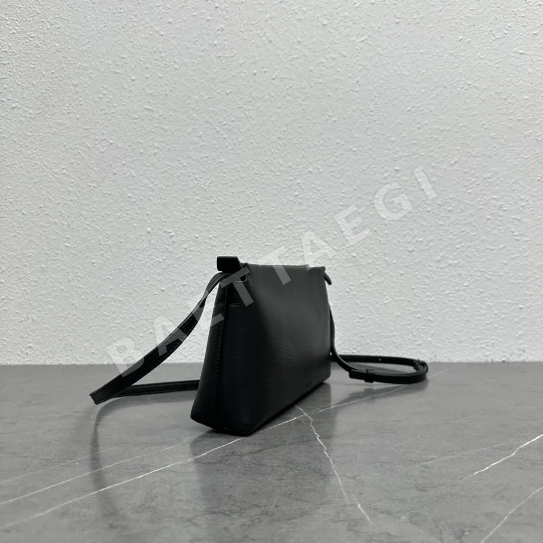 더로우 레네 지퍼업 숄더백 TR-110 상세 이미지 2