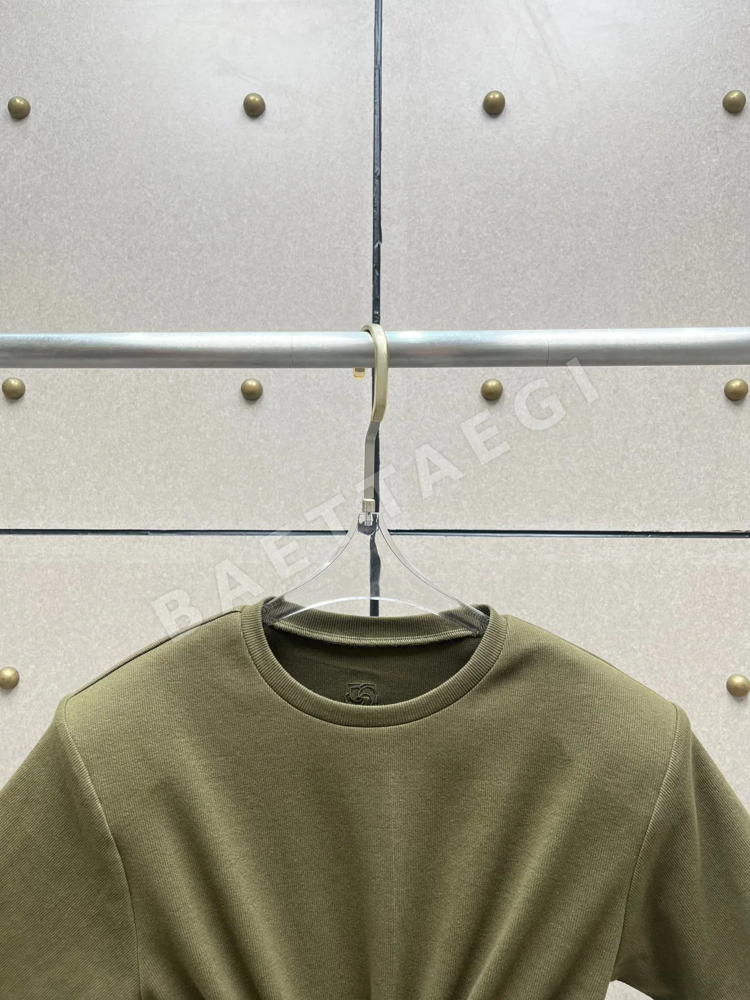 마그다부트림 결 셔링 리브 코튼 반팔 티셔츠 상세 이미지 3