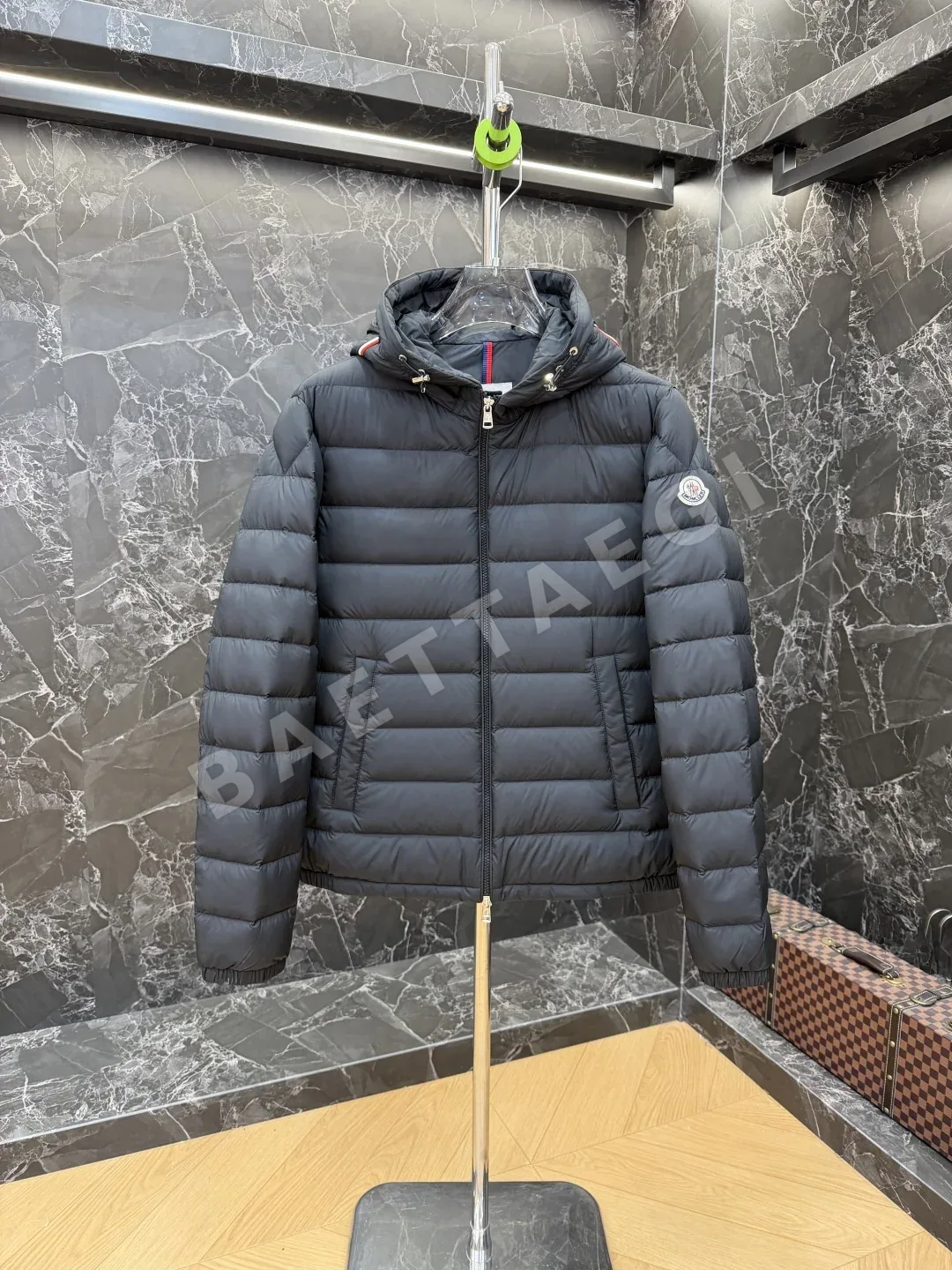 몽클레르 남성 다운 패딩 재킷 188459