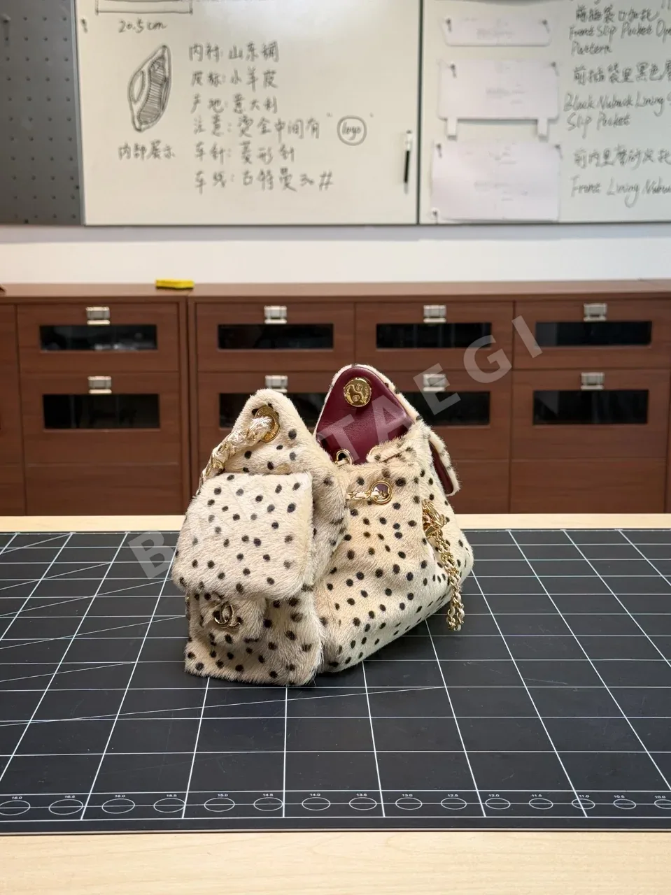 샤넬 26a 호보 미니 가방 상세 이미지 3