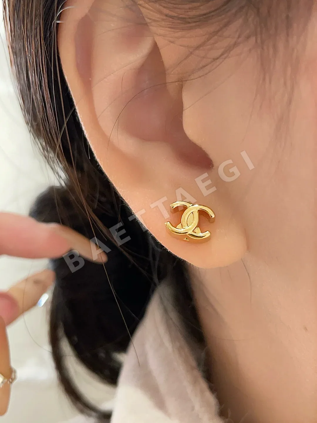 샤넬 미니 더블 C 귀걸이 상세 이미지 6