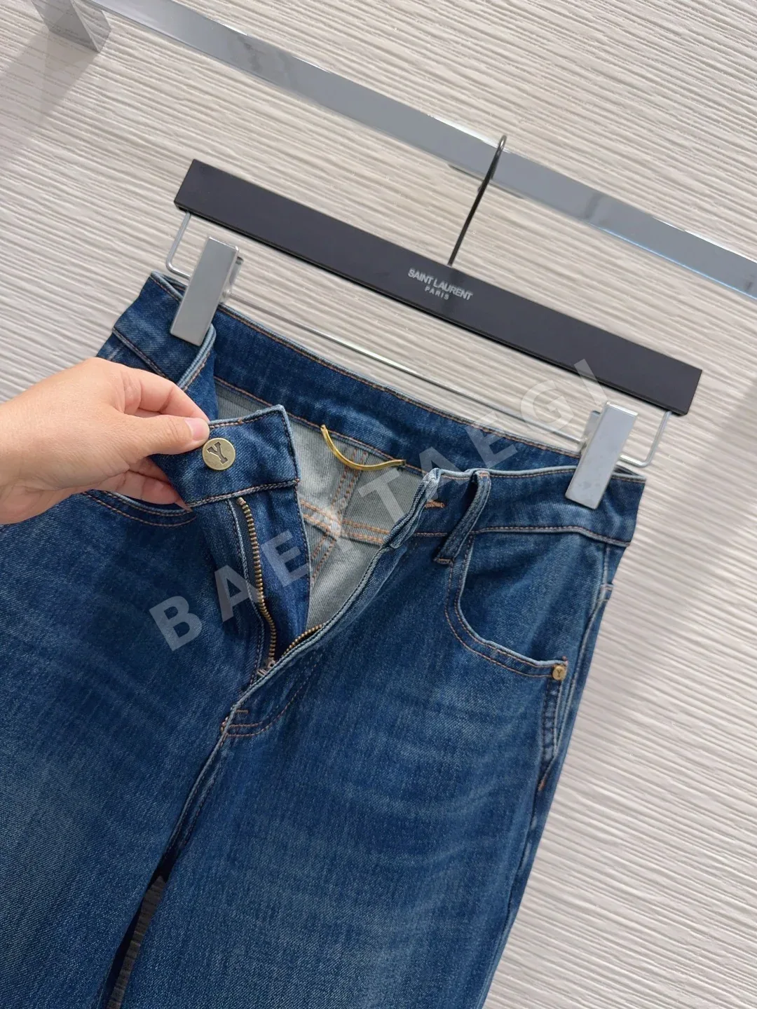 생로랑 3D 테일러드 핏 여성 바지 상세 이미지 4