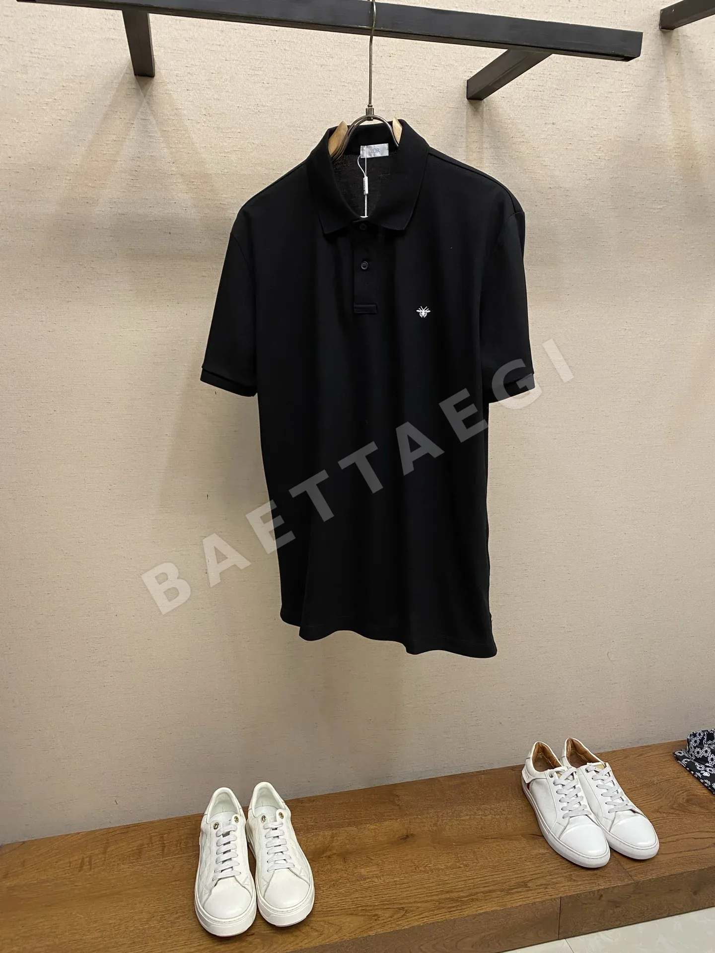 디올 꿀벌 자수 코튼 반팔 폴로셔츠 23540