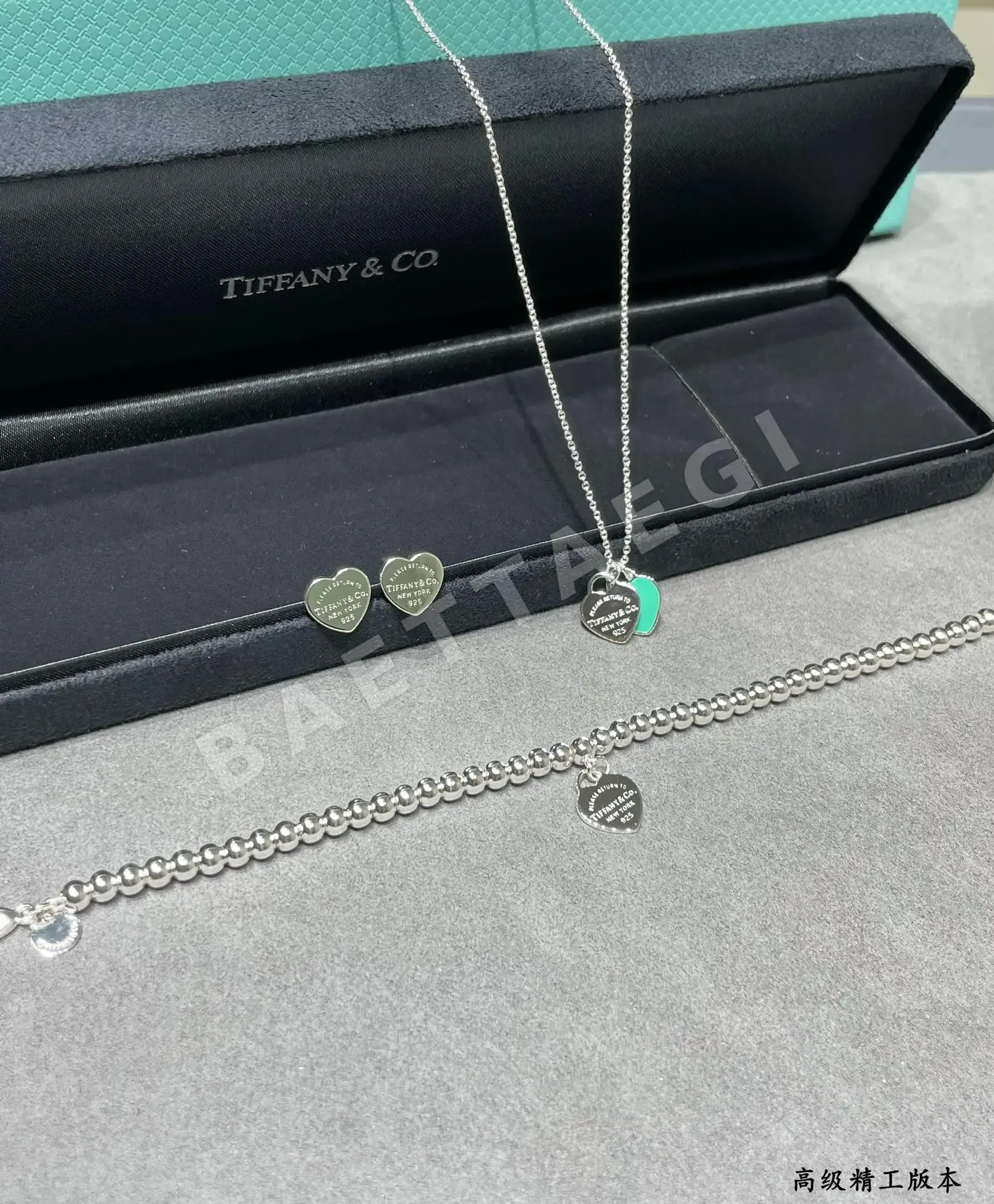 티파니 925 스털링 실버 진주 하트 스터드 귀걸이 상세 이미지 6