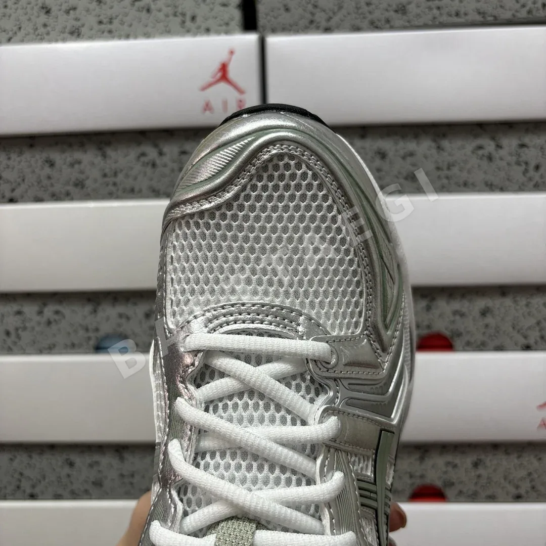 아식스 [TOP] 젤 카야노 14 1201A019-107 200311 Asics Gel-Kayano 14 White Pure Silver 상세 이미지 4