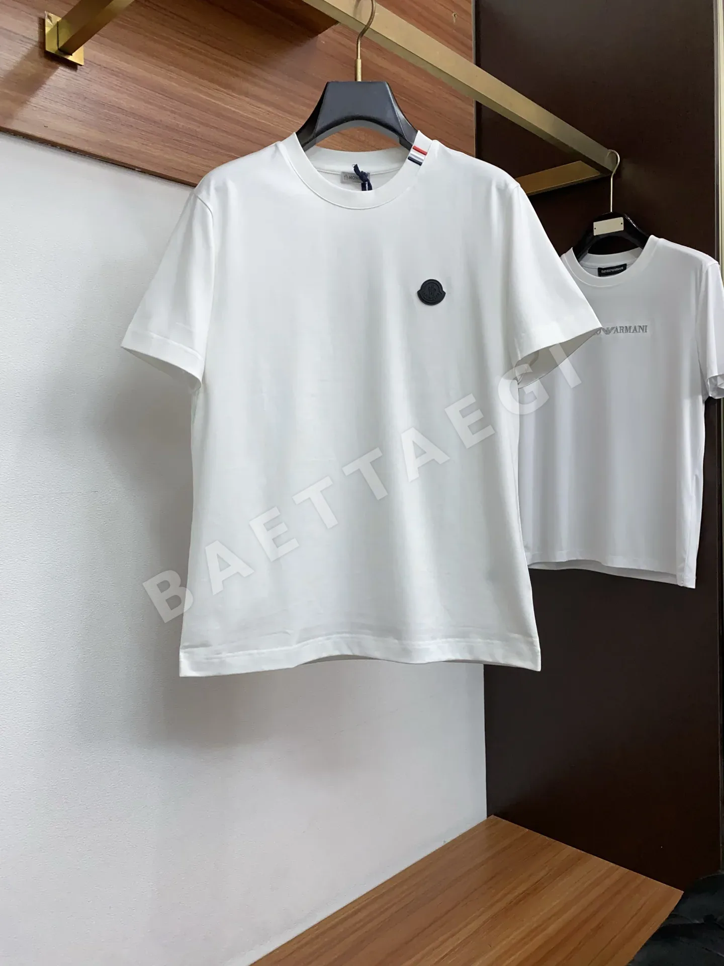 몽클레르 남성 코튼 반팔 티셔츠 P250 상세 이미지 1