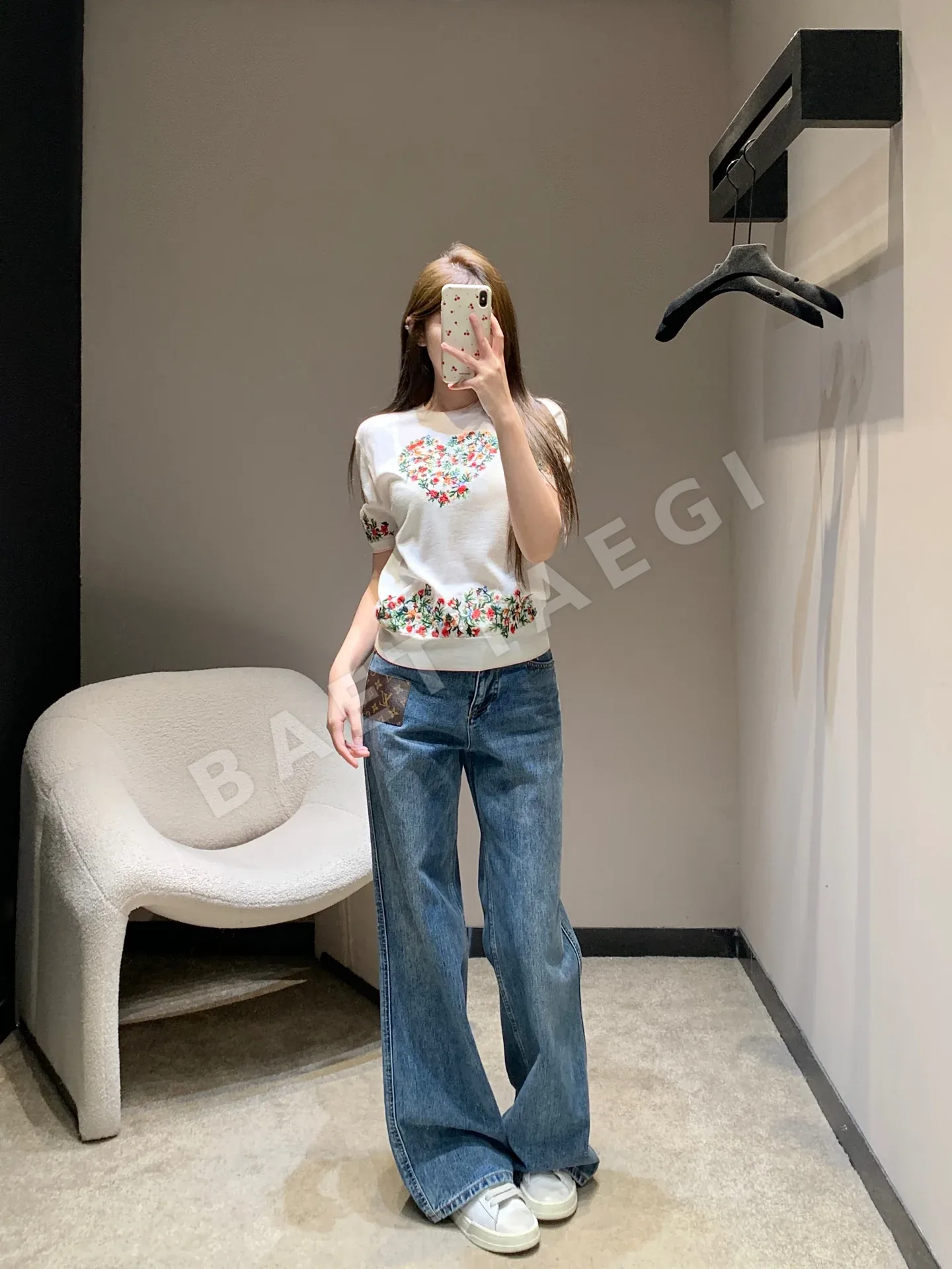 디올 꽃무늬 자수 울 반팔 니트 상세 이미지 4