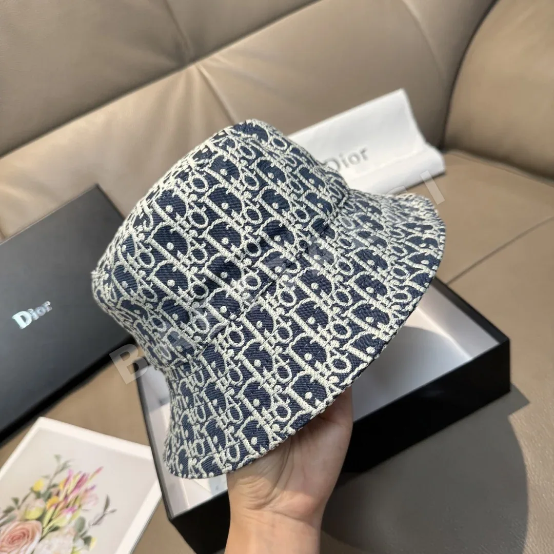 디올 데님 자카드 버킷 햇 상세 이미지 4