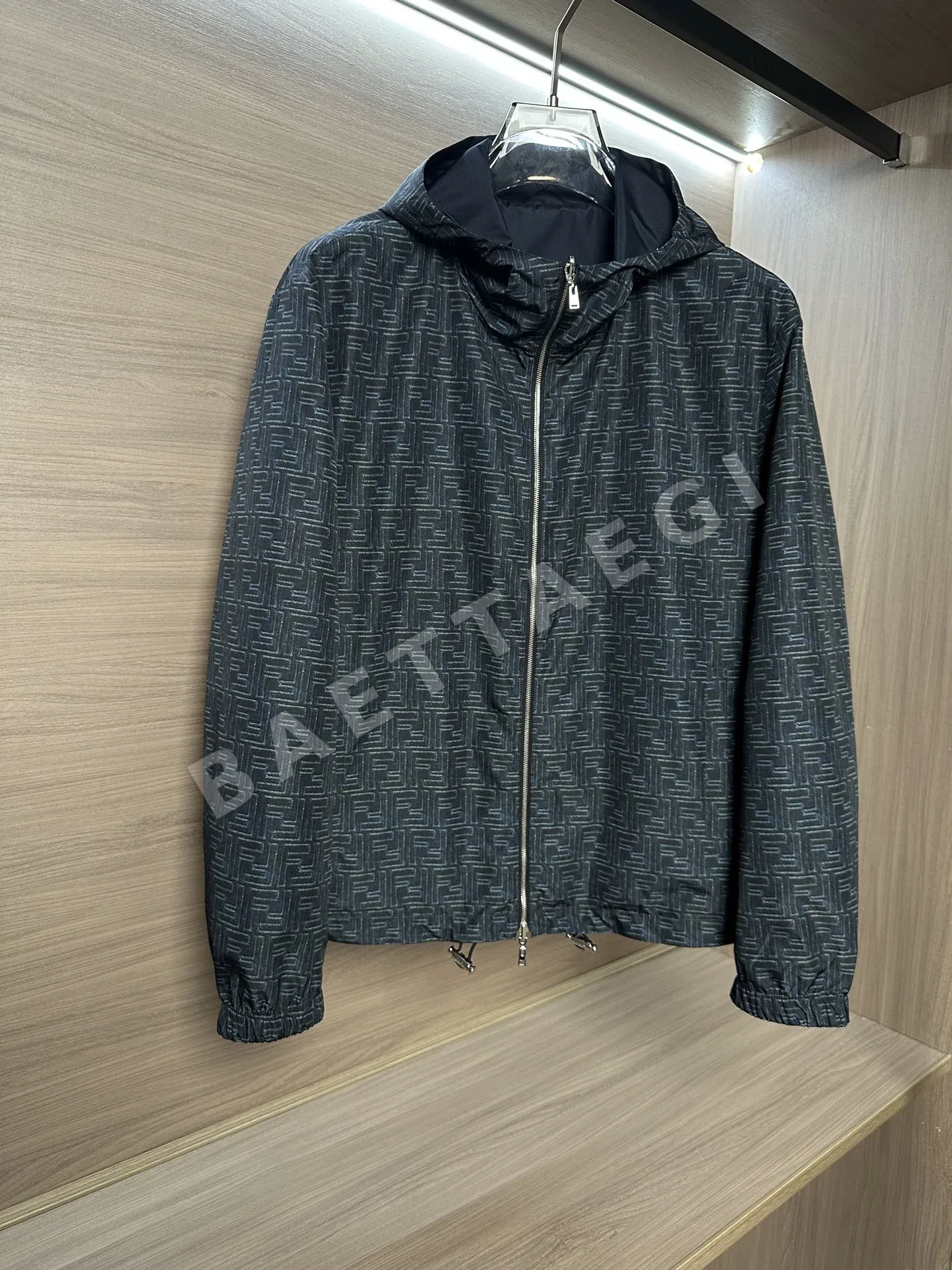 펜디 리버서블 후드 재킷 19438 Fendi