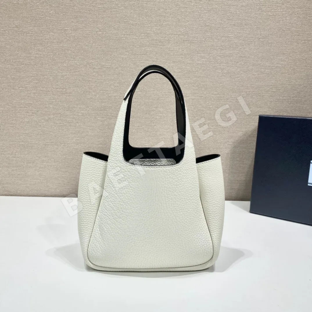 프라다 가방 1BA349 상세 이미지 5