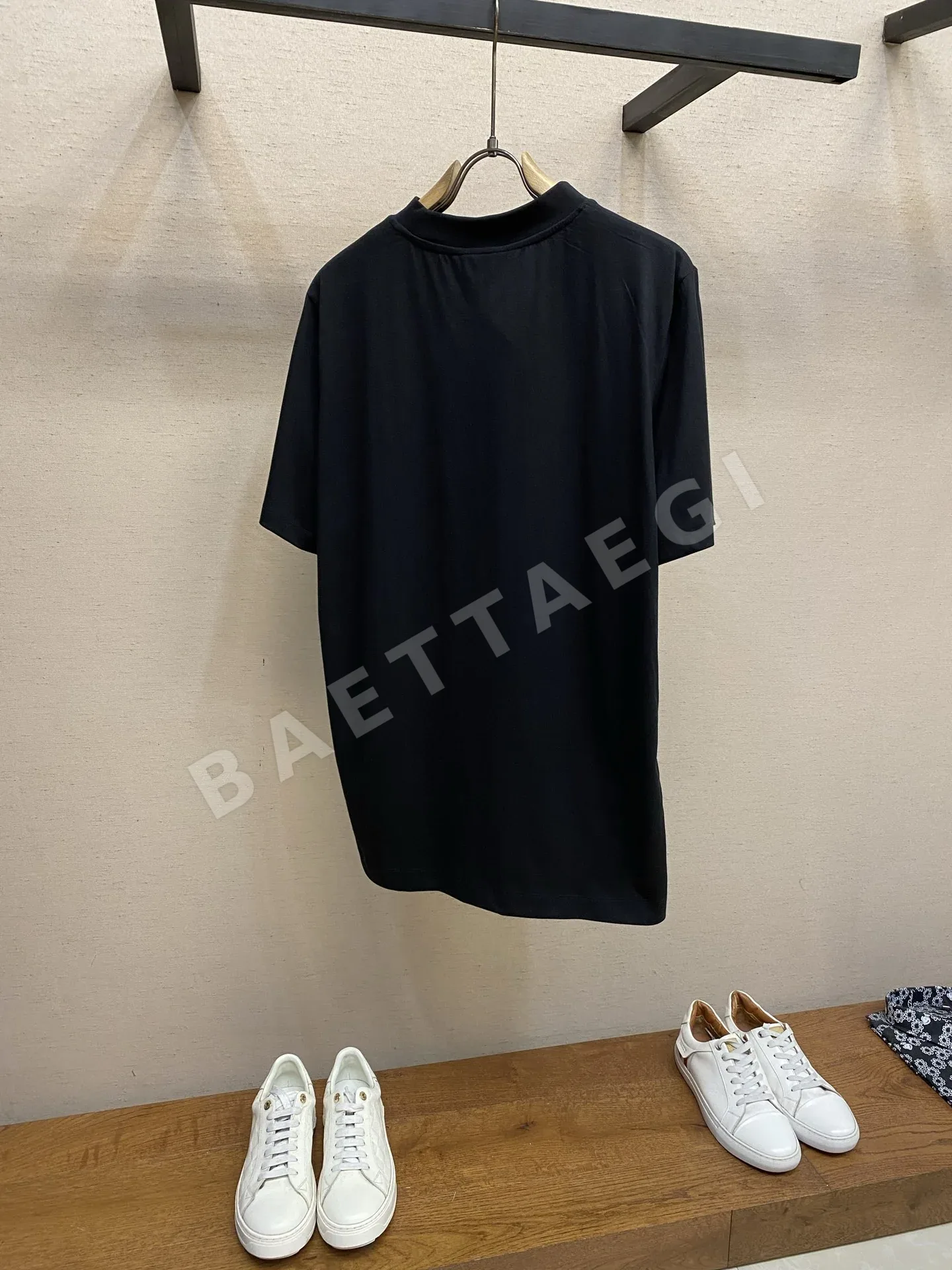 몽클레르 남성 코튼 반팔 티셔츠 상세 이미지 2