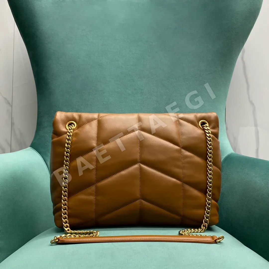 생로랑 LOOLOU PUFFER 퀼팅 램스킨 숄더백 상세 이미지 2