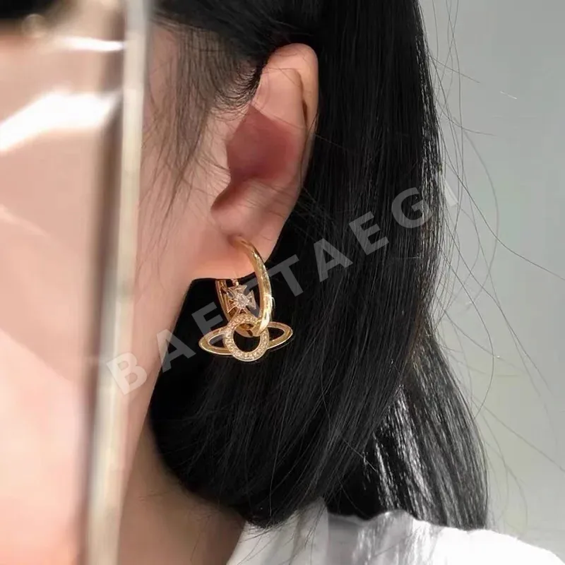 비비안웨스트우드 새턴 귀걸이 상세 이미지 1