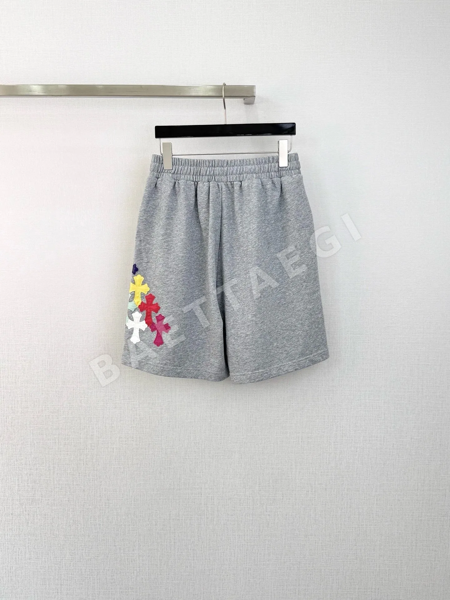 크롬하츠 컬러풀 가죽 크로스 남성 반바지 상세 이미지 2