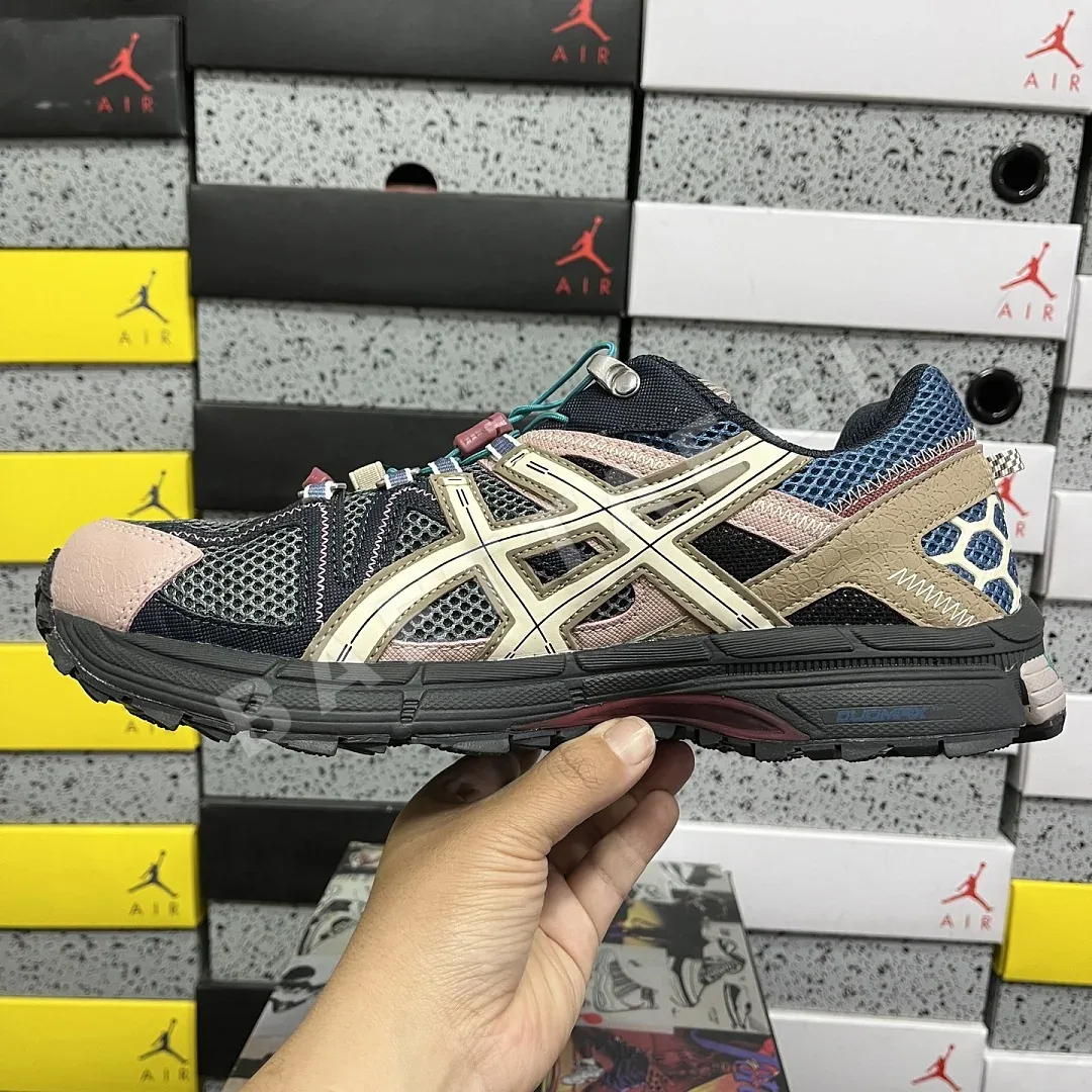 아식스 [XY] 젤 카하나 8 1012B634-021 200350 Asics Gel-Kahana 8 상세 이미지 3