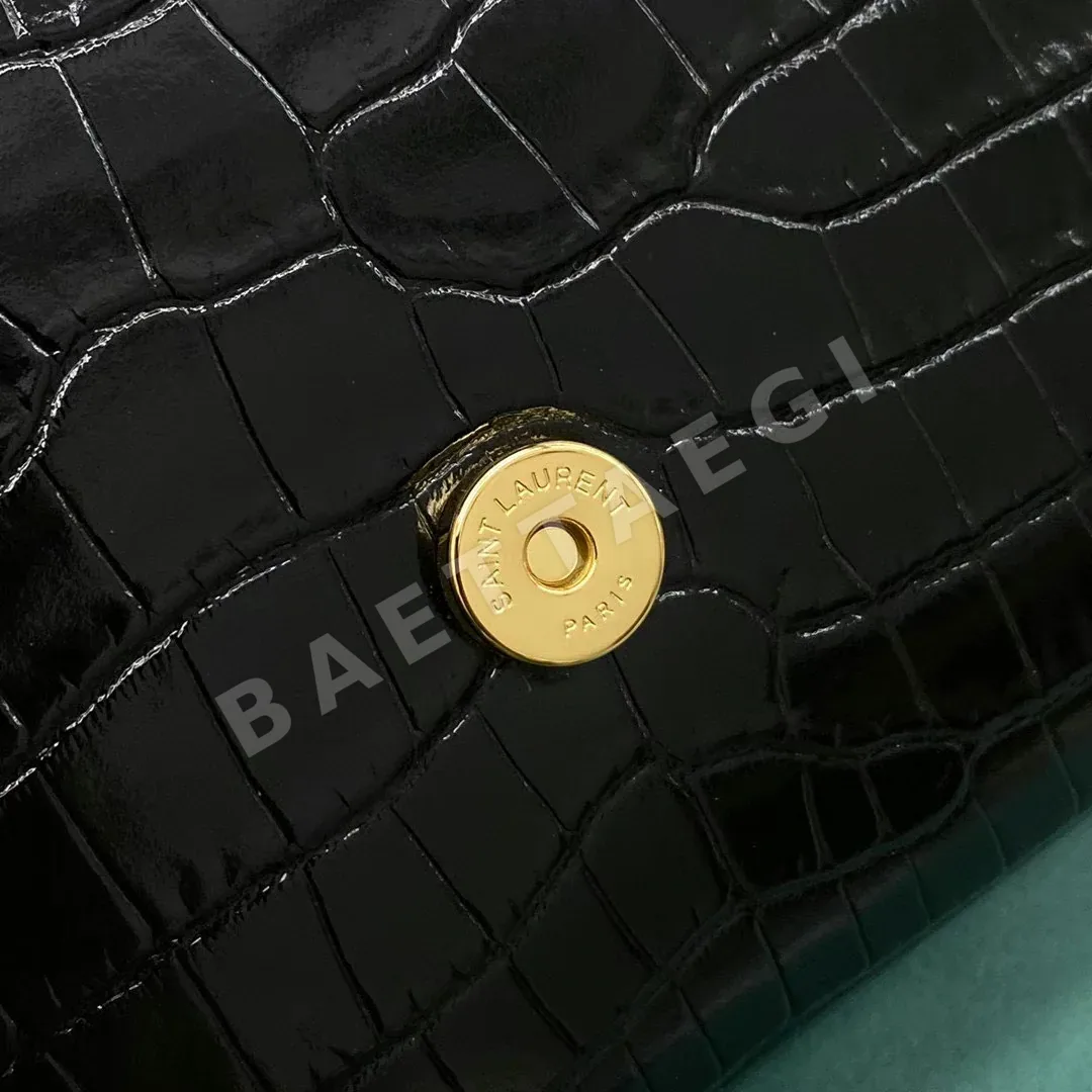 생로랑 크로커다일 패턴 태슬 가방 상세 이미지 6