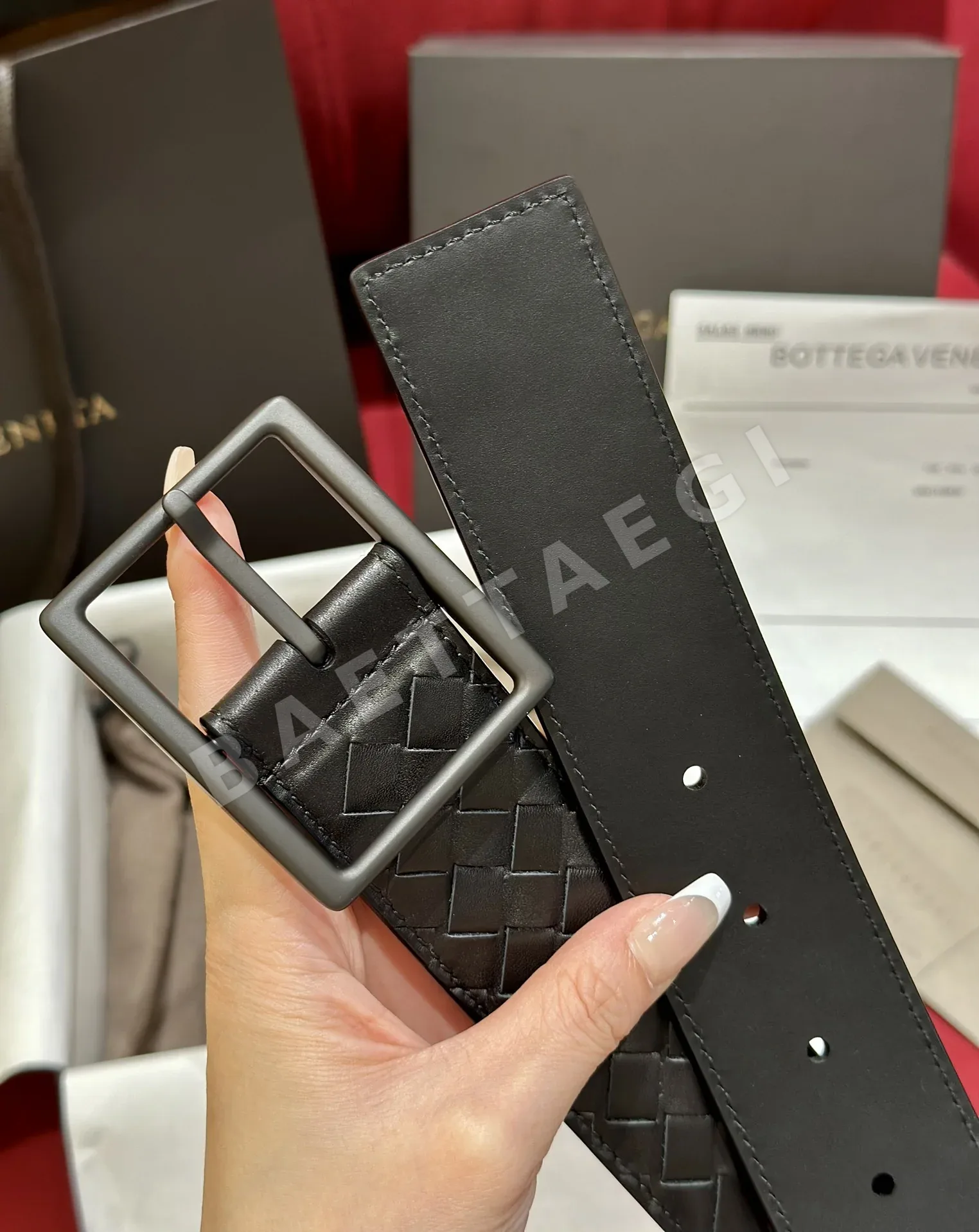 보테가베네타 송아지가죽 벨트 상세 이미지 6