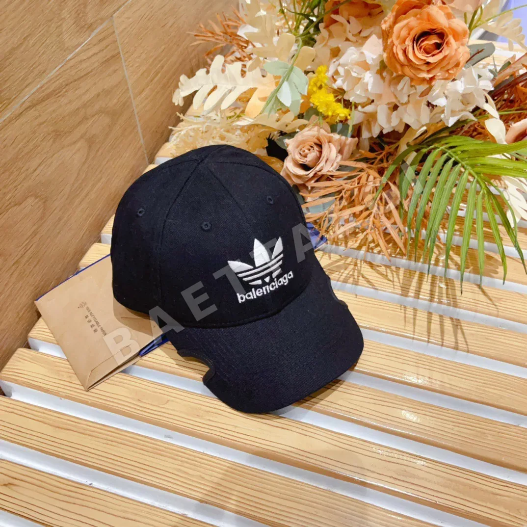 발렌시아가 자수 로고 코튼 베이스볼 캡 상세 이미지 2