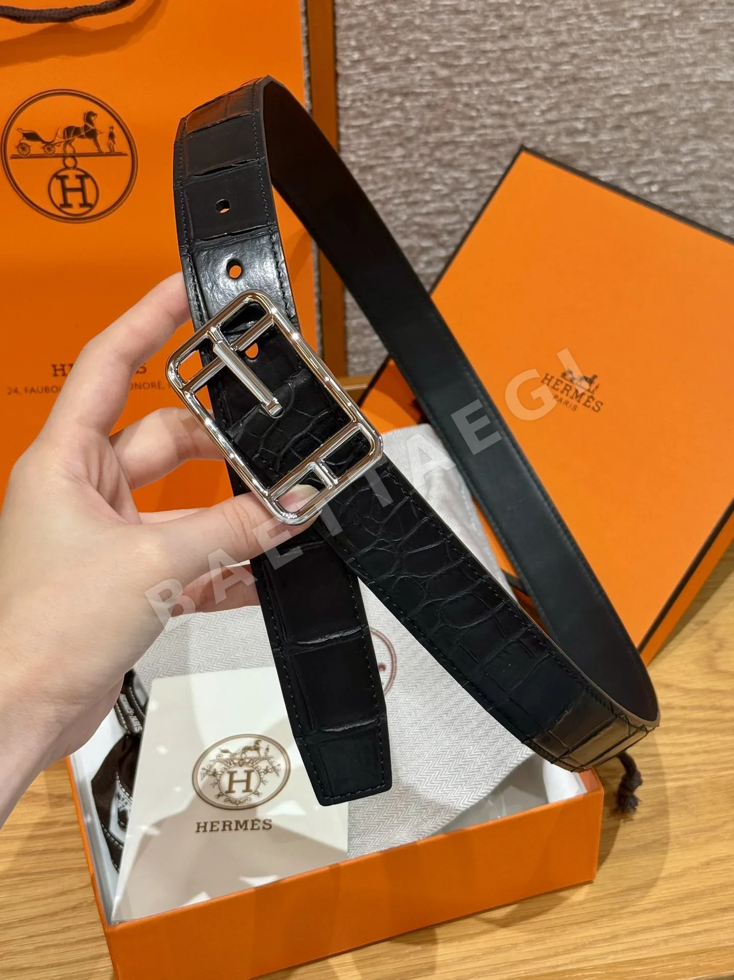 에르메스 크로커다일 가죽 벨트 상세 이미지 8