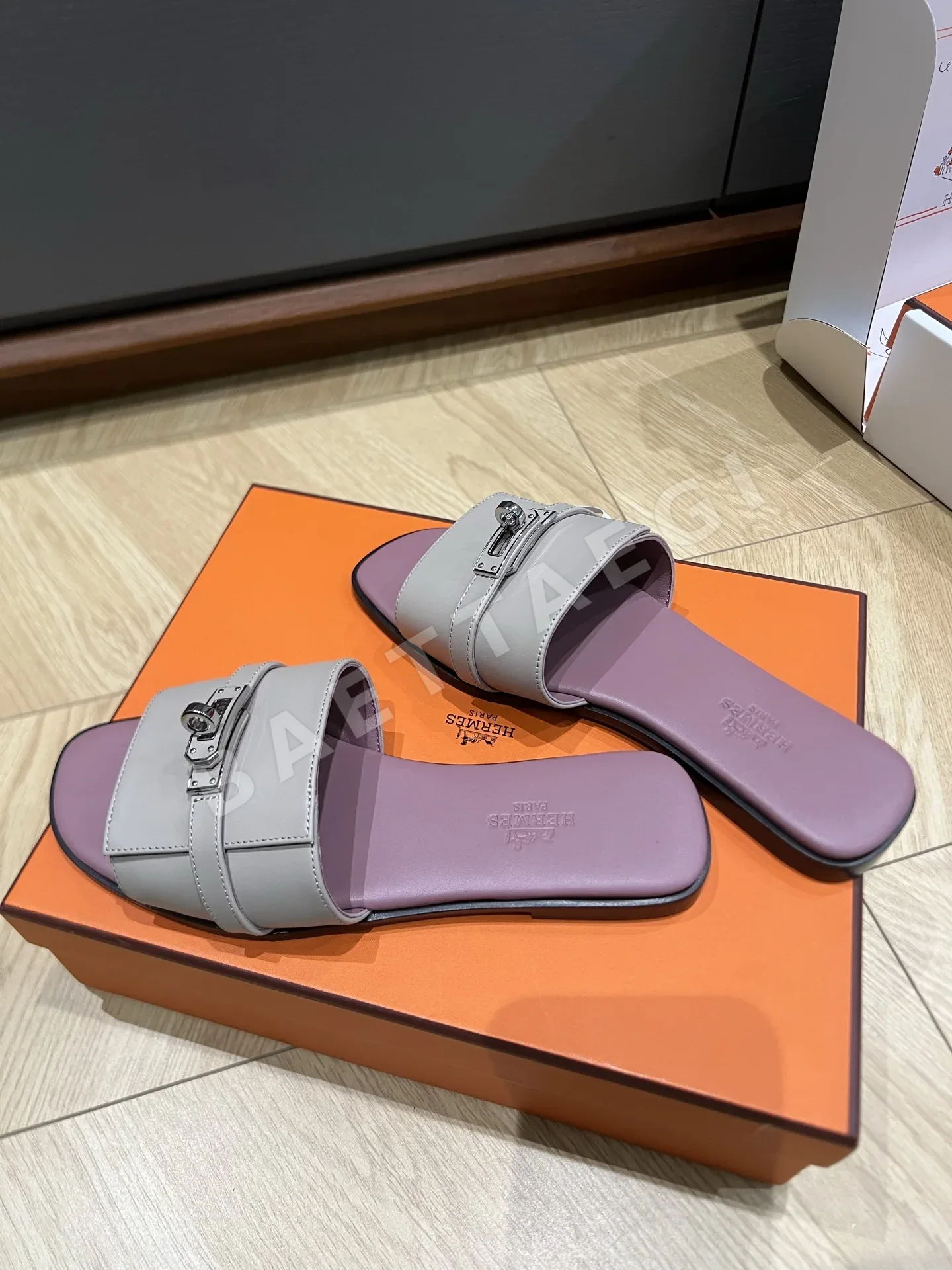 에르메스 줄리아 샌들 상세 이미지 6
