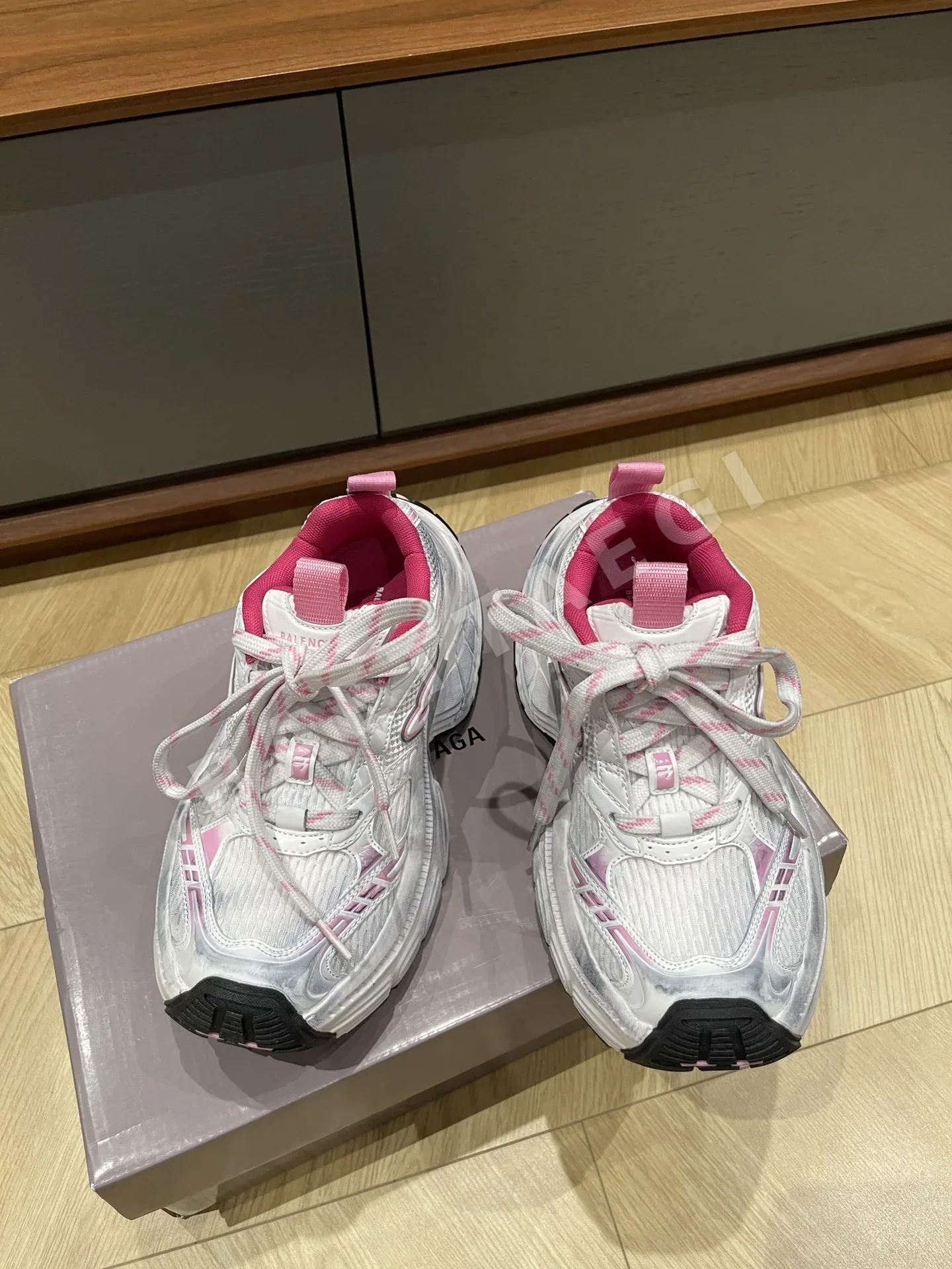 발렌시아가 6 XL 남성 신발 10348