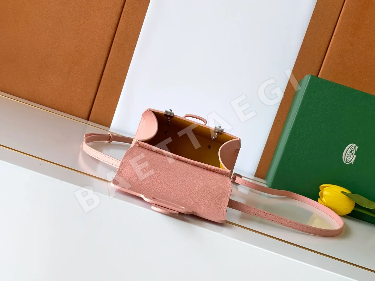 고야드 사이공 스트럭처 나노백 가방 상세 이미지 9