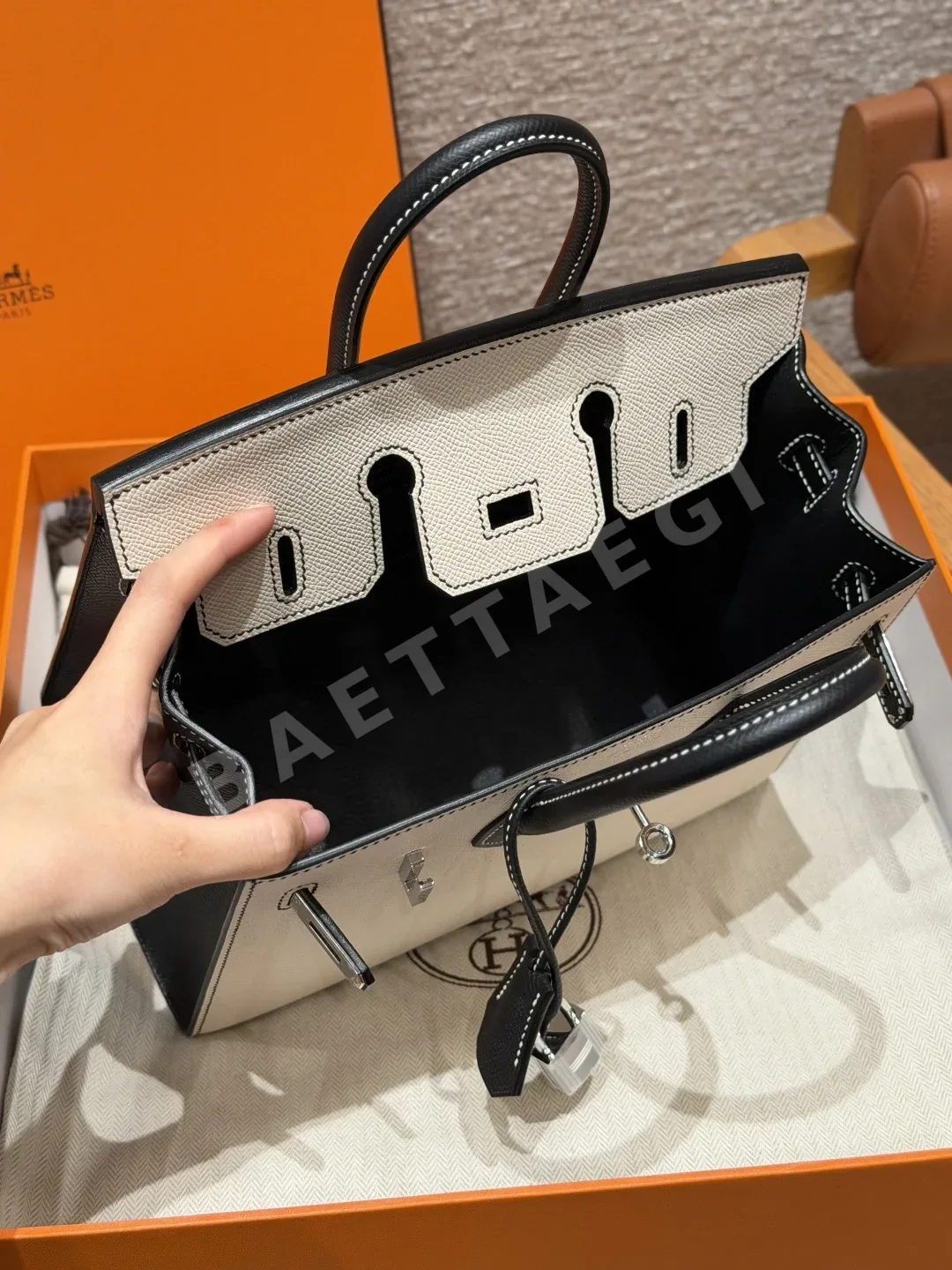 에르메스 버킨 25 cm 가방 상세 이미지 6