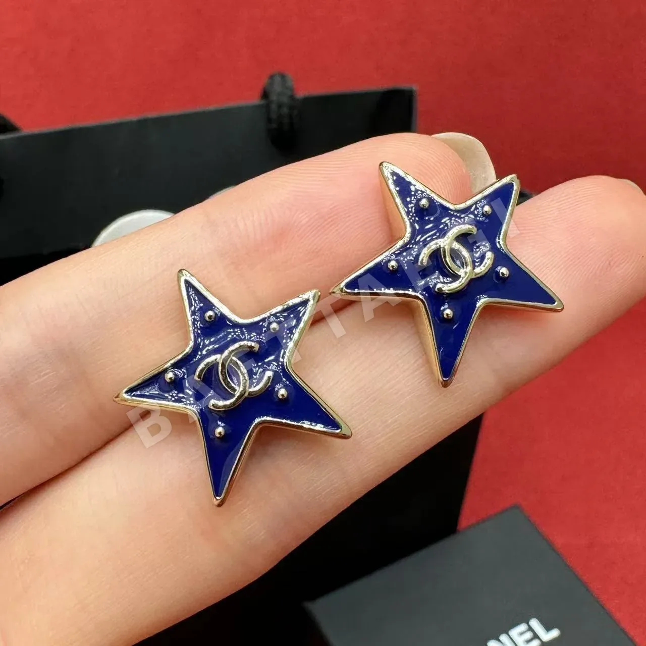 샤넬 에나멜 별 더블 C 귀걸이 상세 이미지 2