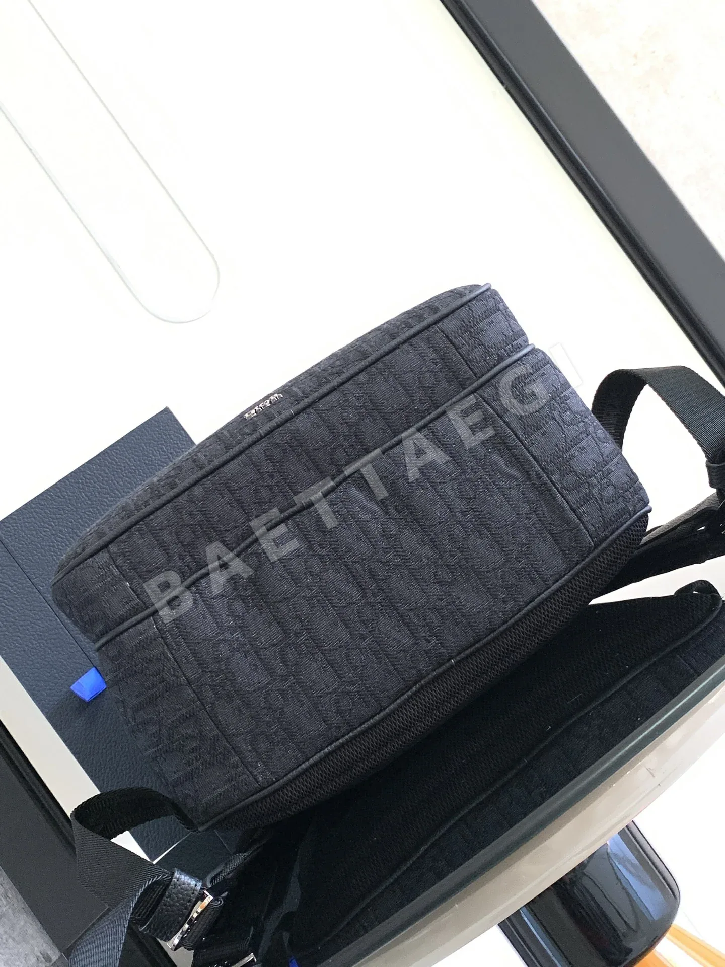 디올 사파리 백팩 상세 이미지 4