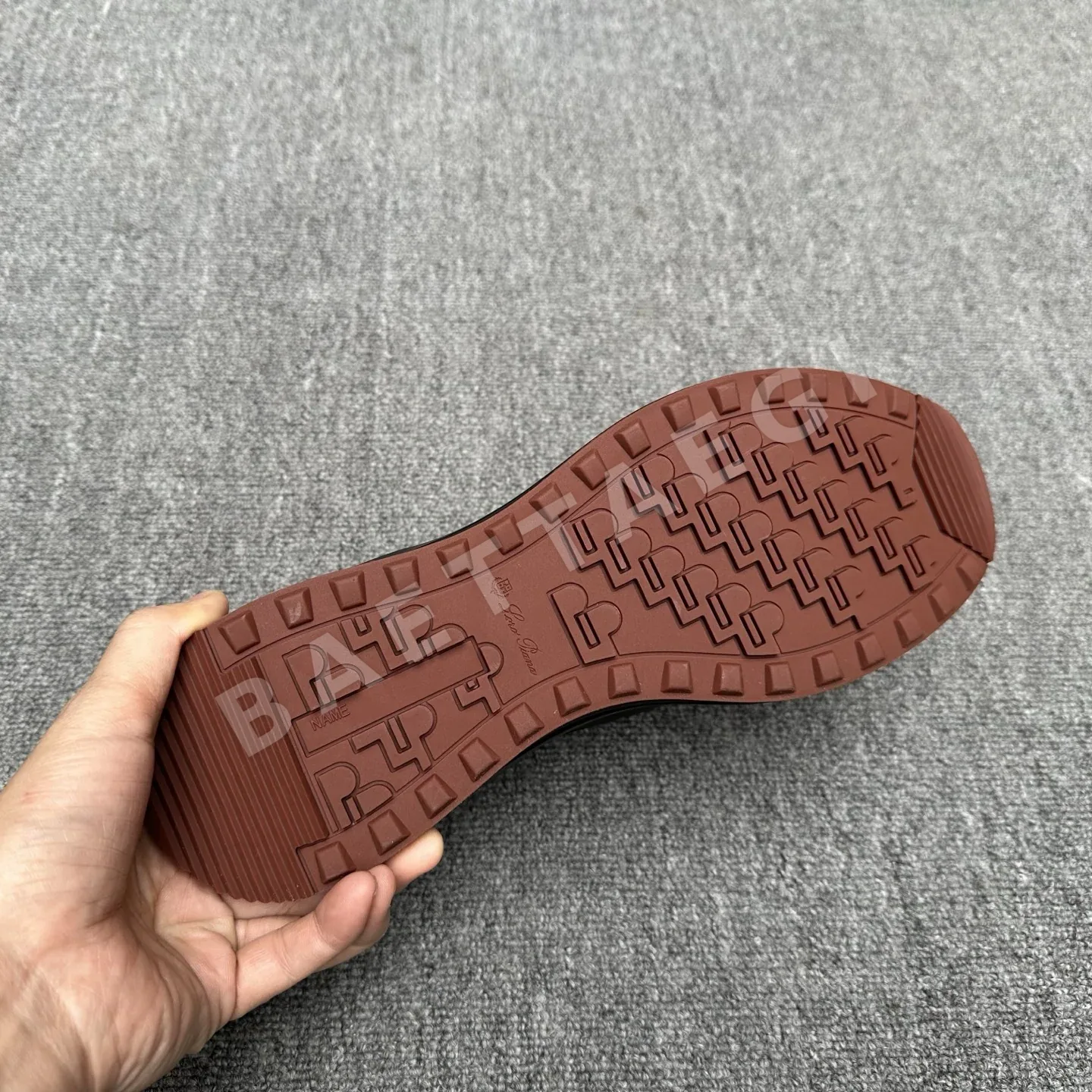 로로피아나 스니커즈 남성 가죽 메시 레더 디테일 상세 이미지 9