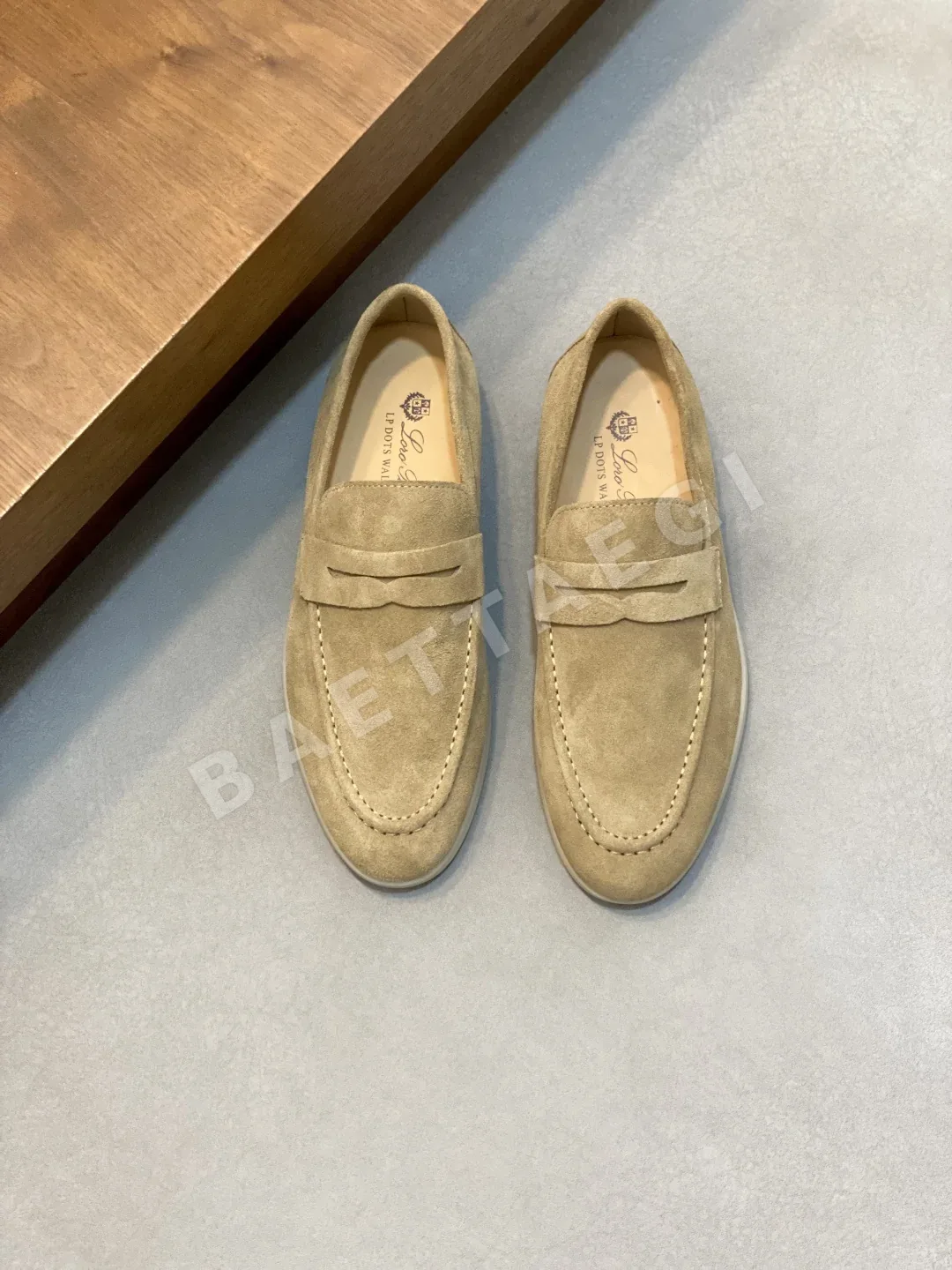 로로피아나 스웨이드 모카신 신발 80343