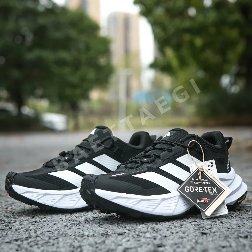 아디다스 Terrex X Free Hiker GTX 하이킹 신발 상세 이미지 2