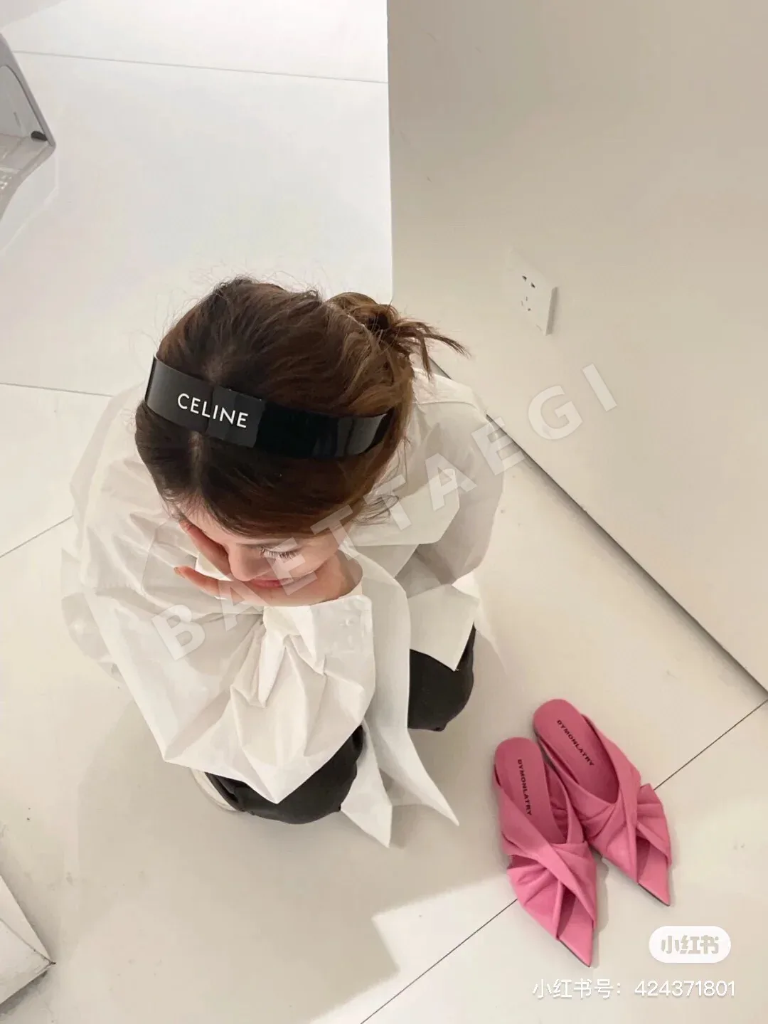 셀린느 아크릴 헤드밴드 상세 이미지 6