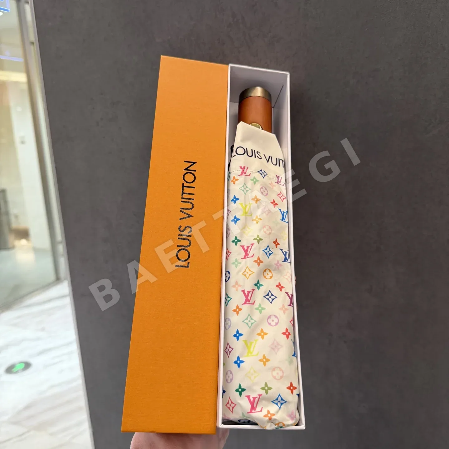 루이비통 3단 완전자동 접이식 우산 85714